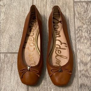 Sam Edelman tan flats